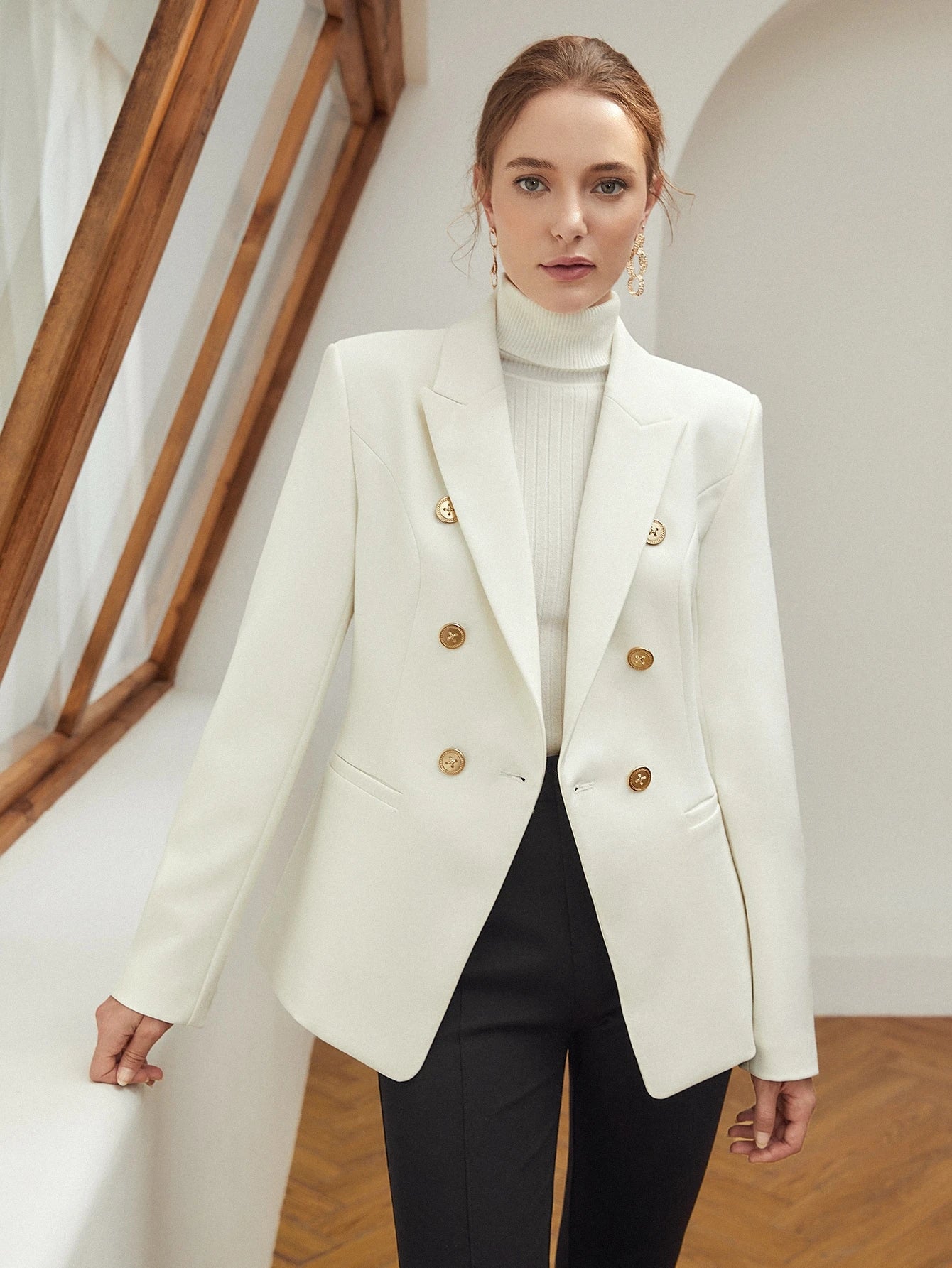 Solid Peak Lapel Blazer