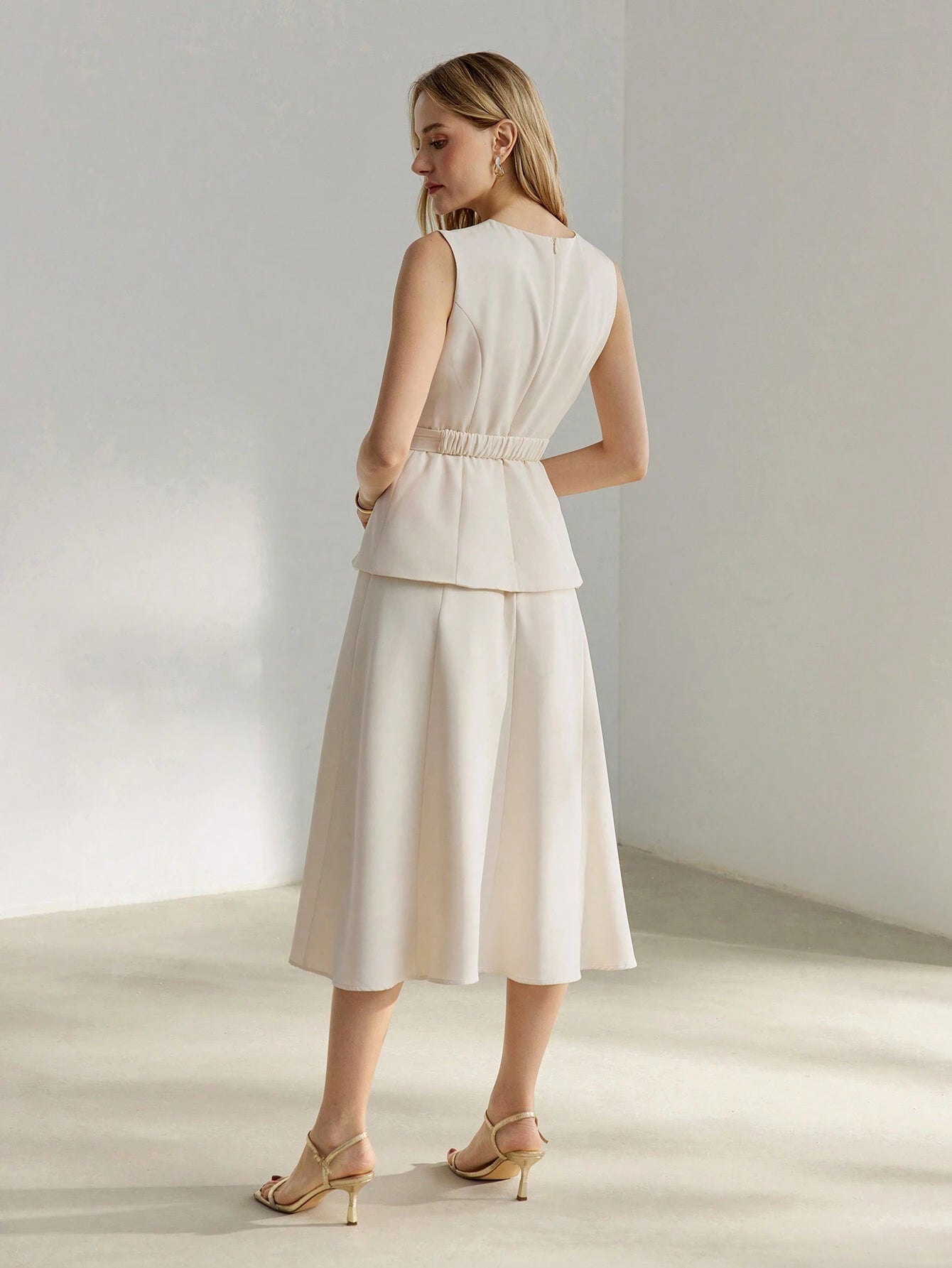 Linen Sleeveless Dress
