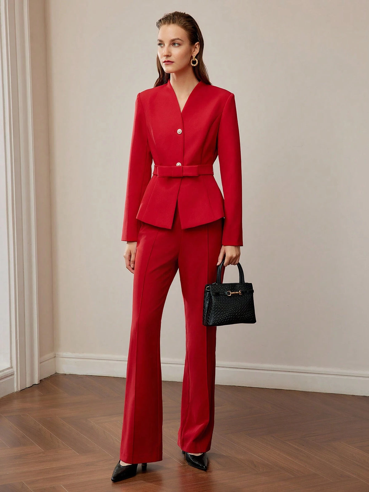 Structured Blazer with Neckline