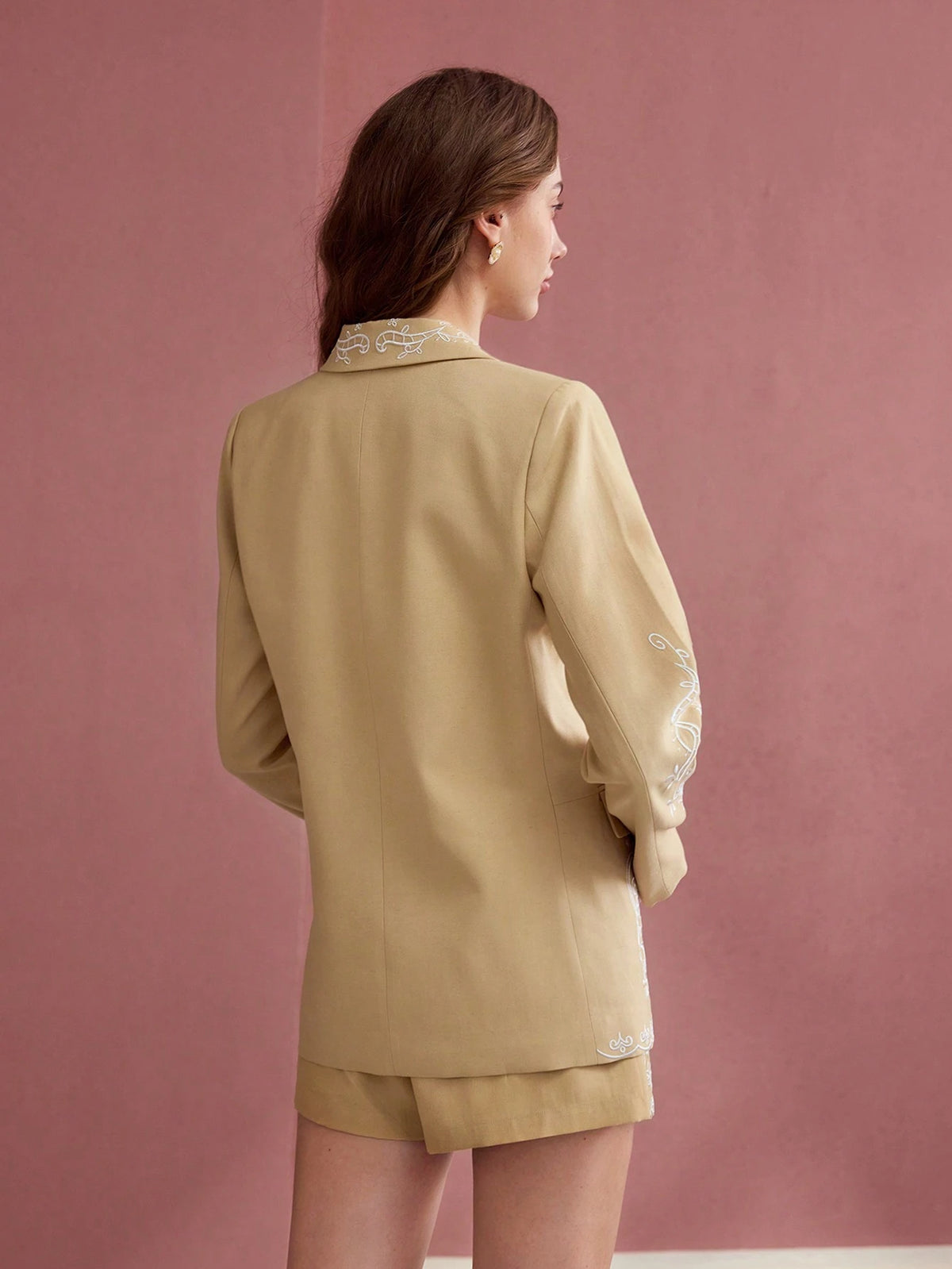 Structured Linen Blazer