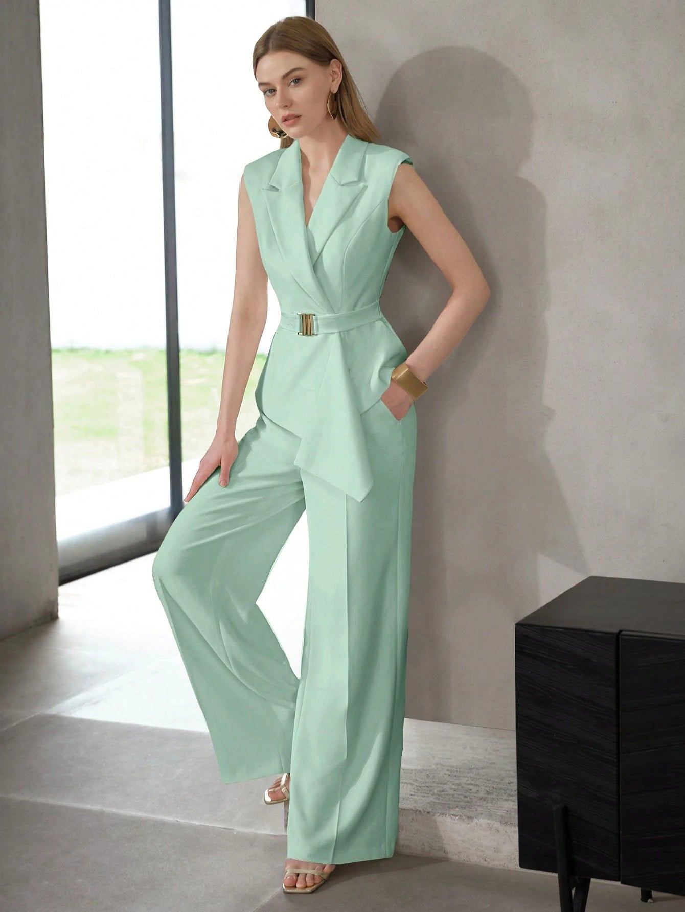 Blazer with Hem Belt
